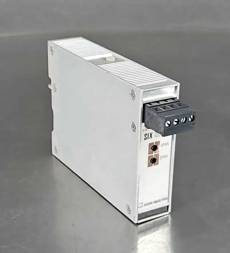 MOORE SIX/0-1M4/4-20MA/12-42DC SIGNAL ISOLATOR Loc3B-26