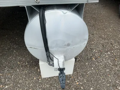 Used 2001 BENNINGTON 227 FS Boats (Misc) Michigan US | Miedema Asset Management Group #1321235