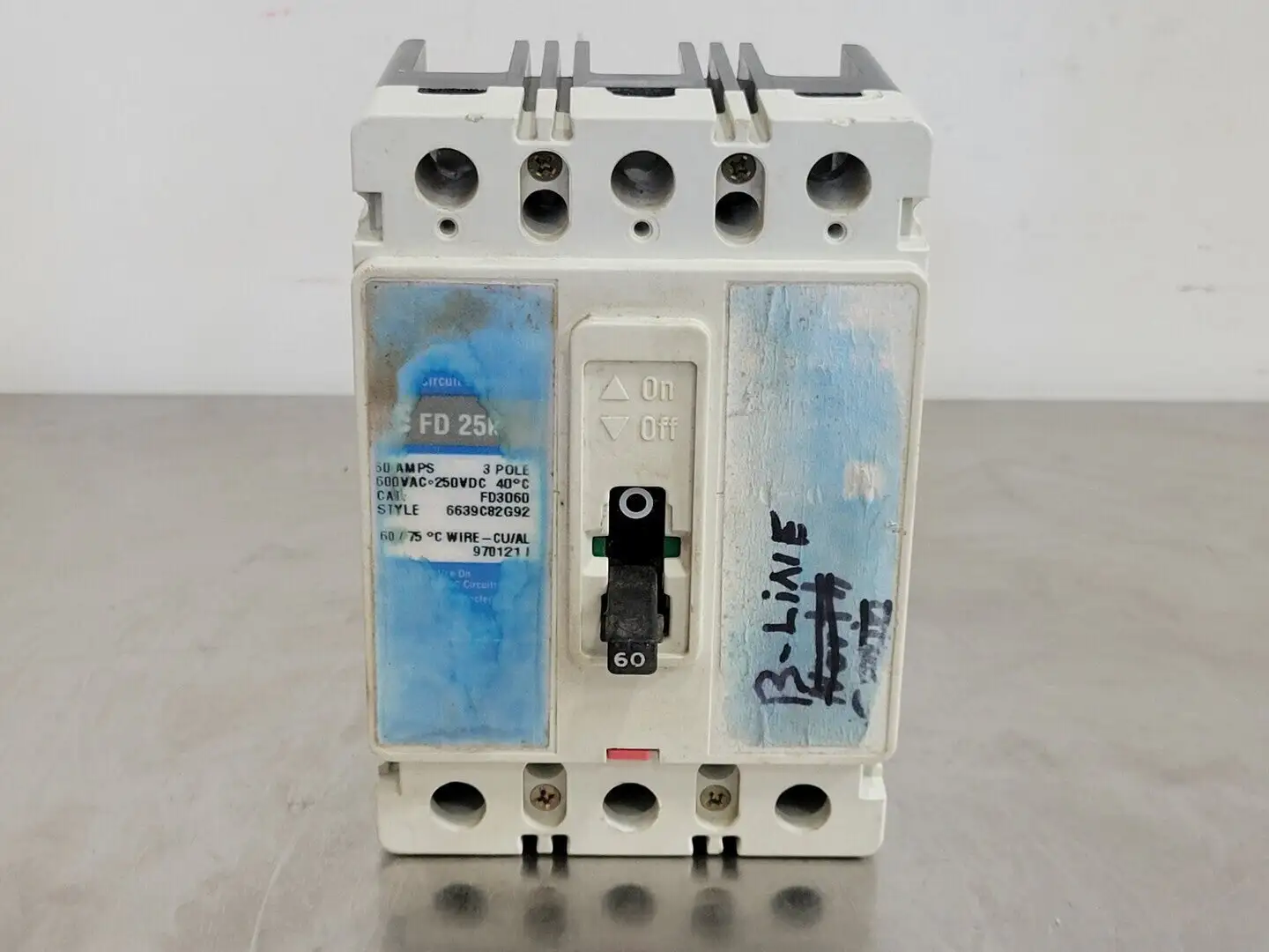 USED CUTLER-HAMMER FD3060