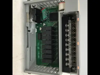 USED ALLEN BRADLEY 1769-OW8I SER B