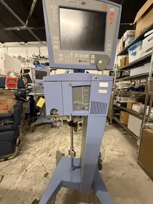 Used CareFusion AVEA Respirators / Ventilators Texas US | PT Medical Technologies #1458653