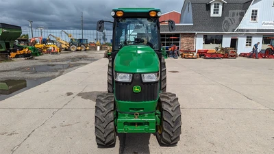 USED 2018 JOHN DEERE 5090GV
