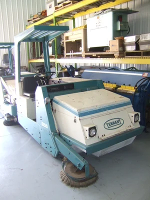 USED TENNANT 255