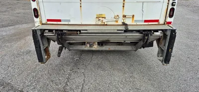 2018 ISUZU NRR Box Truck | Platinum Group (9)