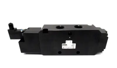 NEW PARKER B713KB549A SOLENOID VALVE
