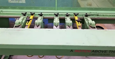 BERRY 1016 Notching Machines | THREE RIVERS MACHINERY (2)