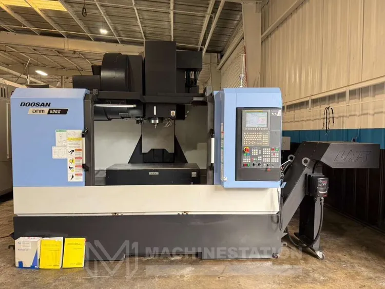 Used 2015 DOOSAN DNM 500II Vertical Machining Centers California US | MachineStation #720134