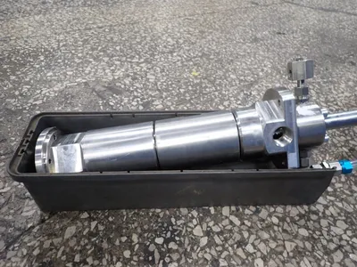 Cylinder