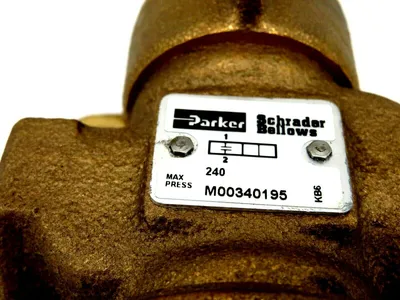 NEW PARKER M00340195 2W2P MANUAL VALVE 240PSIG