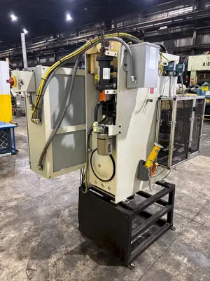 USED MULTIPRESS M5P-8
