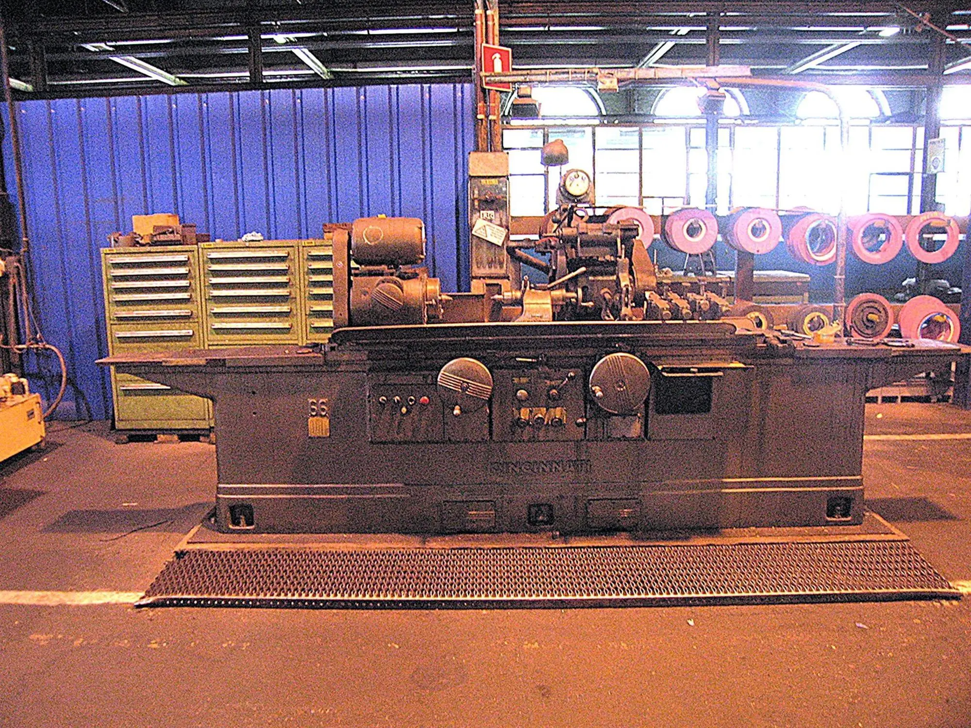 USED CINCINNATI GRINDER Ø 310 X 1250 MM