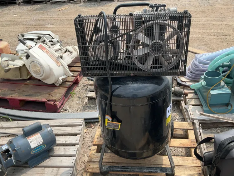 Used _UNKNOWN_ _UNKNOWN_ Tank Mounted Air Compressors Michigan US | Miedema Asset Management Group #1321120