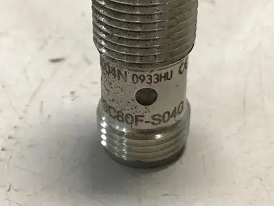 USED BALLUFF BES004N
