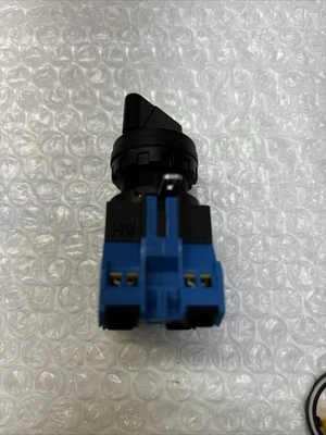 NEW IDEC HW1S-2TF20 -HW1L-MF2F10QD -HW1B-M1F10-G