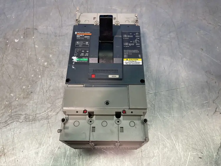 Used MERLIN GERIN NSJ400 A Circuit Breakers Ohio US | HGR 24 #1175479