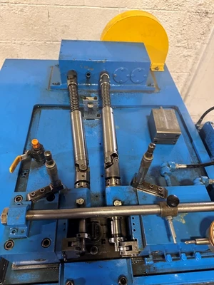 TESKER 25 THREAD ROLLER