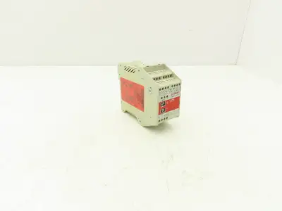 Euchner CES-A-AEA-02B Safety Relay Muting Module Unit 24VDC Din Rail Mount