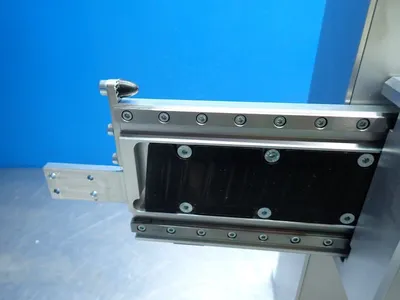 Used OMRON R88LESPMC110B3000001 Pick & Place Machines Ohio US | HGR 24 #728039