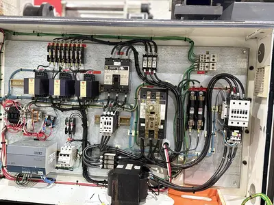 USED 2002 FERROMATIK MILACRON MT450-54