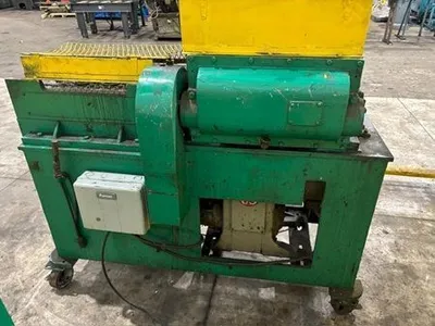 SHUSTER 1/4" X 12 ROLL 2-PLANE TUBE & BAR STRAIGHTENER (14734) WIRE MACHINERY, STRAIGHTENERS | Machinery International LLC (8)
