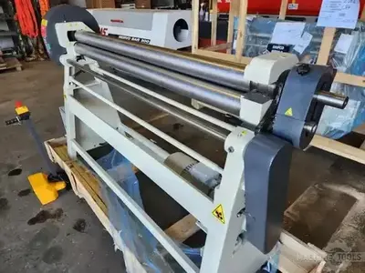 USED 2025 ISITAN RST-M