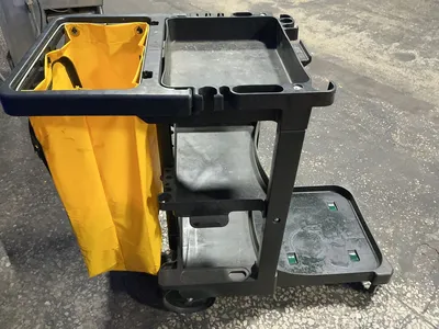 Used RUBBERMAID _UNKNOWN_ Miscellaneous MRO Ohio US | HGR 24 #1261137