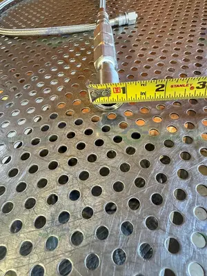 Used SWAGELOK SS-4CP4-10 CHECK VALVE W/ 31" STAINLESS STEEL BRAIDED HOSE 3/4" TO 1/2" Hoses California US | Equipment Lab #1427417