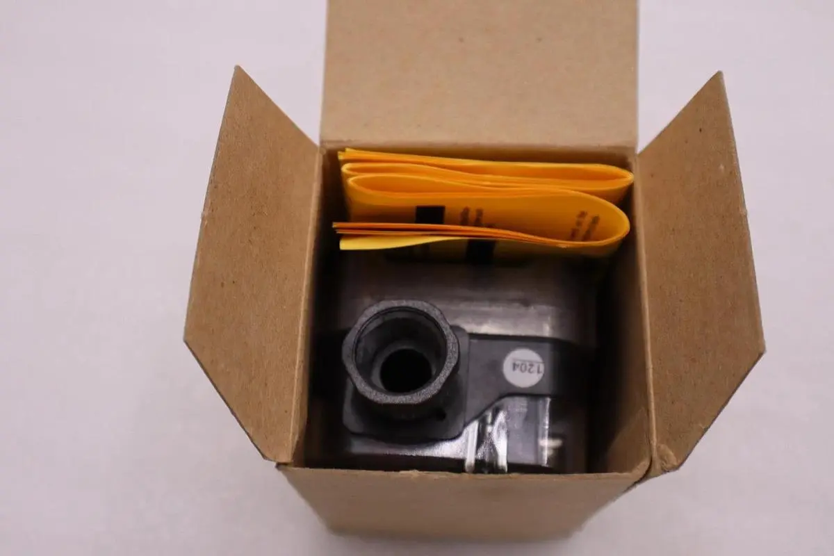 NEW OPEN BOX DUNGS GAS PRESSURE SWITCH 217-094A STOCK H966A
