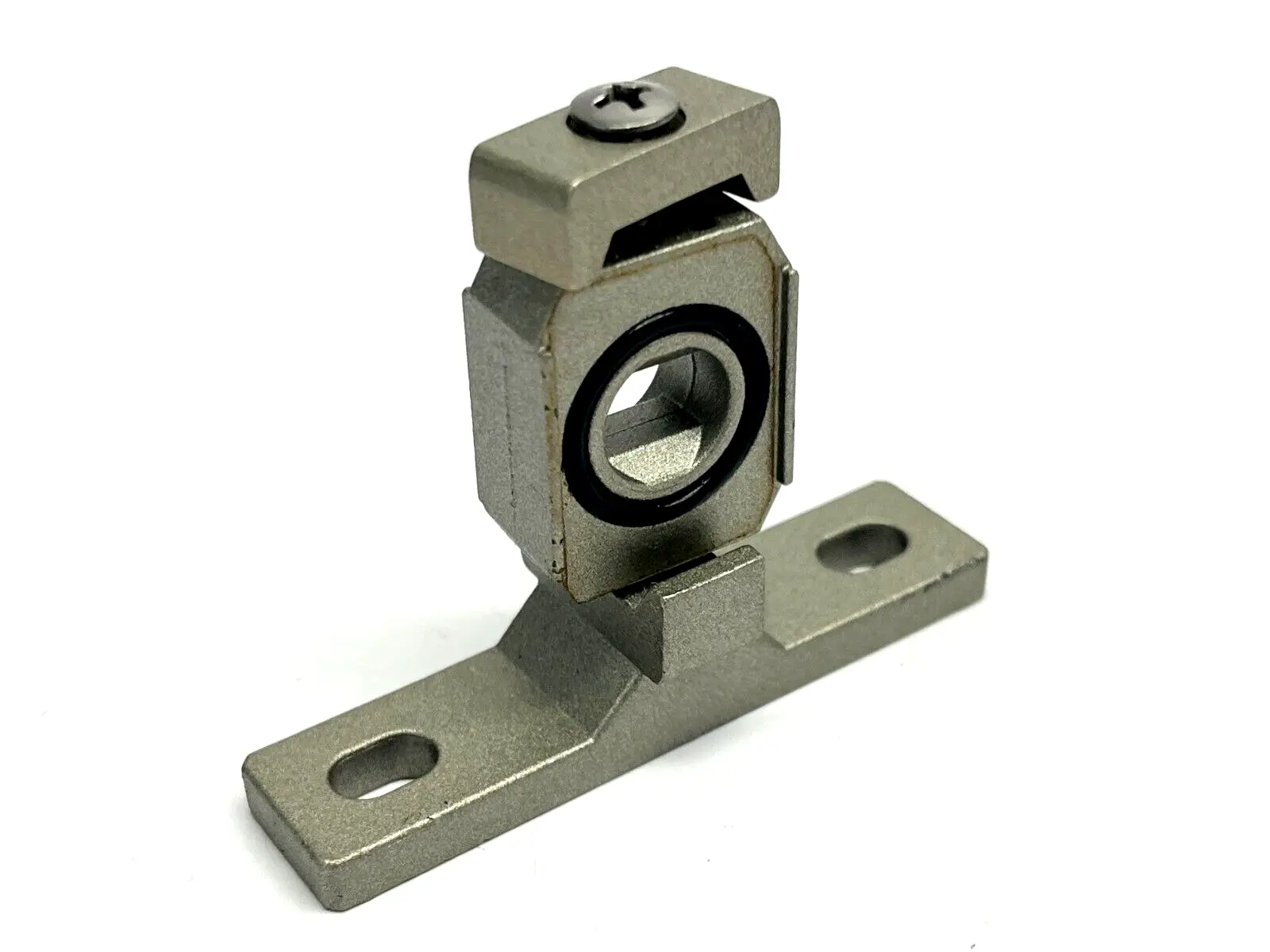 Y20T-T4 | SMC  Epoxy Coated Interface w/ T Bracket T Type Coupler - Used