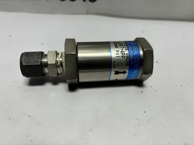 USED CIRCLE SEAL CONTROL – A REPUTABLE MANUFACTURER KNOWN FOR QUALITY VALVES. 220T-4PP – SPECIFIC MODEL DESIGNATION FOR EASY IDENTIFICATION.