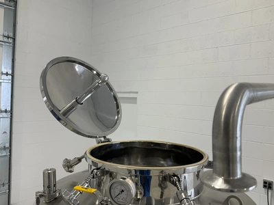 Used PSYCHO BREW JACKETED CONICAL FERMENTER/UNITANK 10BBL Brewing Equipment Michigan US | Miedema Asset Management Group #1580081