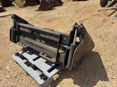Used BLUE DIAMOND 66LF4N1 Skid Steer Buckets Tennessee US | Moore Equipment #1517327