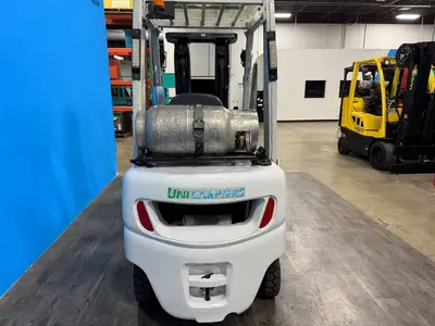Used 2017 UNICARRIERS PFS40 Internal Combustion Forklifts: Pneumatic Tire Minnesota US | Birnstengel Equipment #1554094