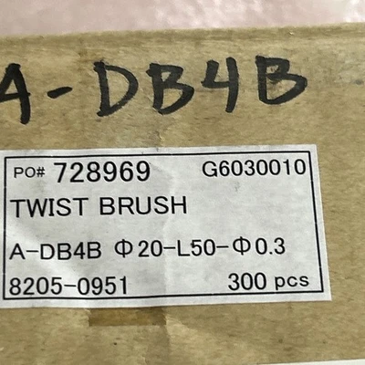 (740) Nylon Twist Cleaning Brush G6030010 New No Box + Warranty