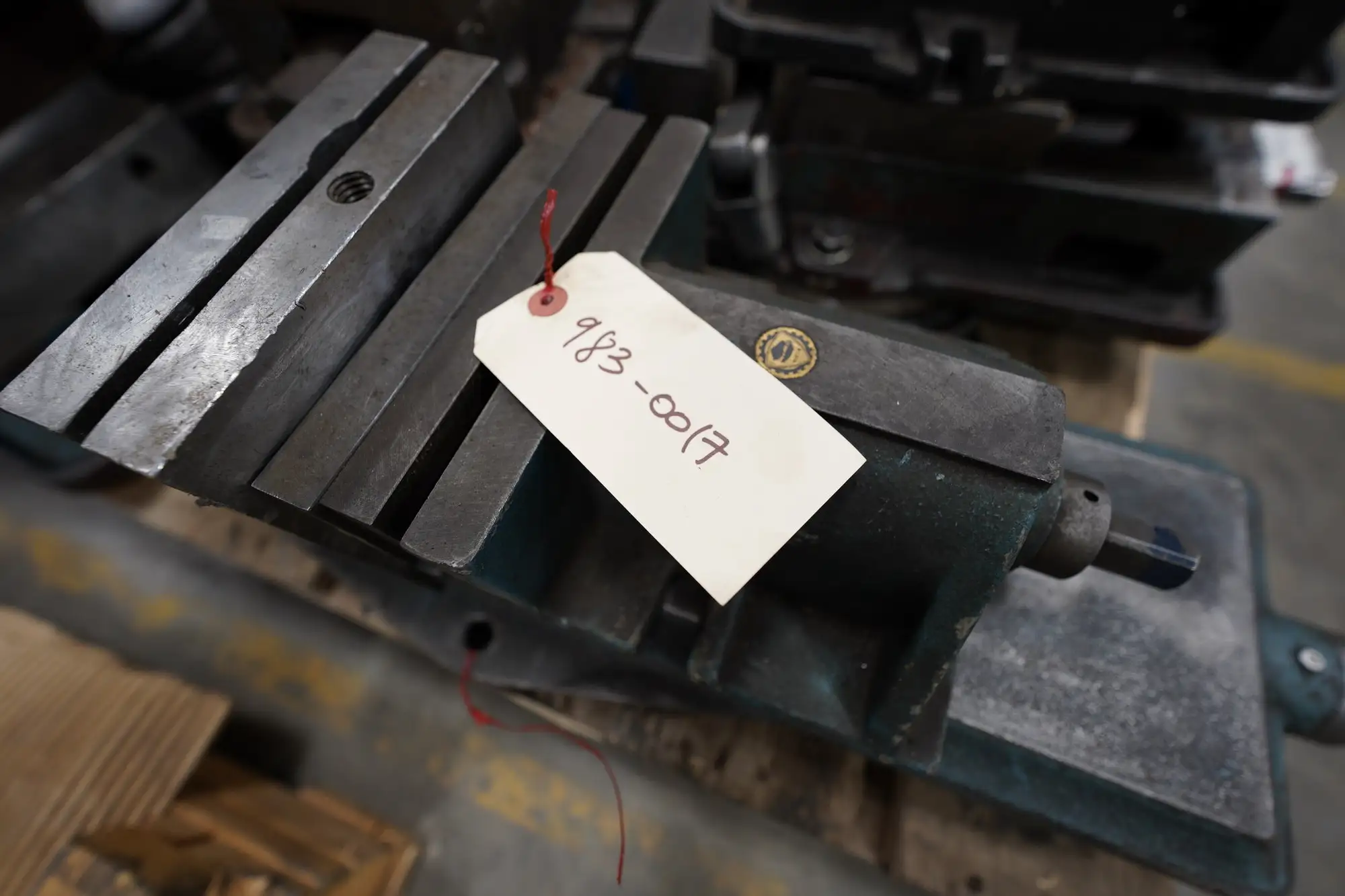 8" Milling Vise (Used) - 17