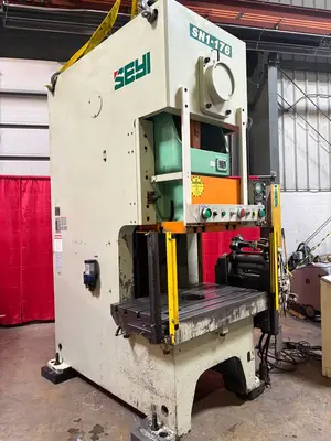 Pre-owned SEYI SINGLE POINT, GAP FRAME PRESS 176 Ton capacity