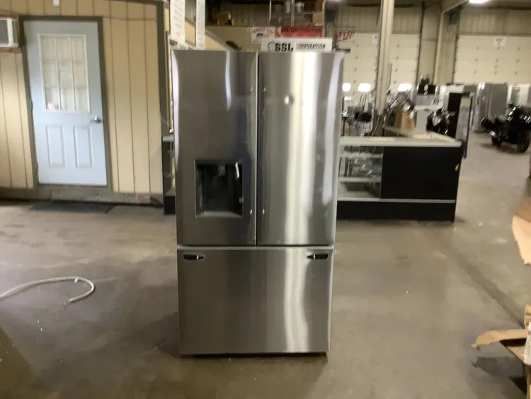 Used LG LCFC26XSS /01 Refrigerators Michigan US | Miedema Asset Management Group #1230266