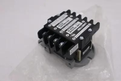 NEW MagneTek 1500-D-L1-S7 120 50/60Hz 220 VOLTS STOCK H158A