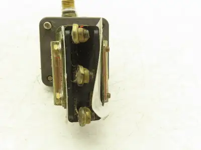 Barksdale E1S-H15-P4 Adjustable Pressure Switch 0.5-15PSI 10A 125/250V 1/8" NPT