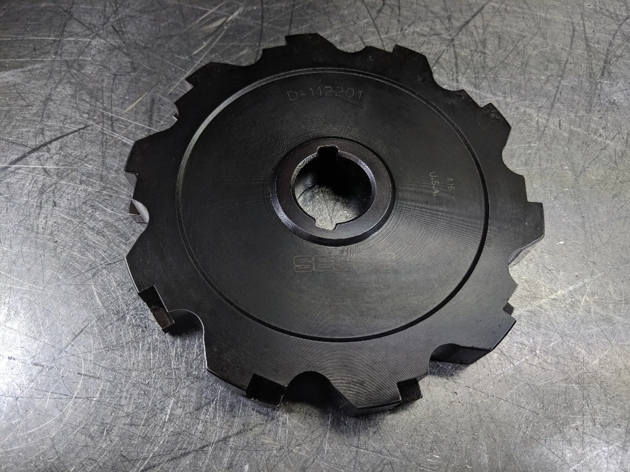 Seco 5.5" Indexable Slot Milling Cutter 1" Arbor D-112201 (LOC2852A)