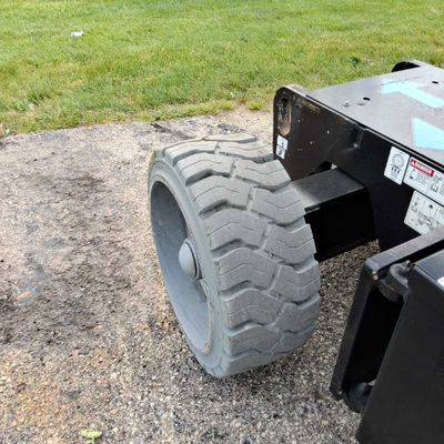 Used 2022 Z-33/18 Genie Articulating Boom Lifts Wisconsin US | Stack Equipment #1418943