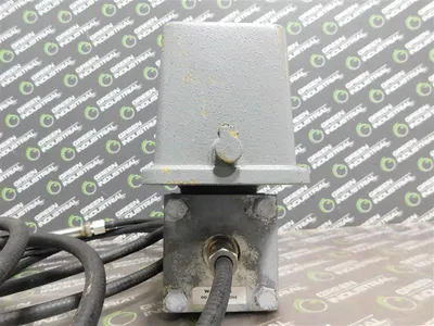 Taylor 323TD00763-00-05(87)-15337A Pneumatic Transmitter Span Adj 20/250 In New