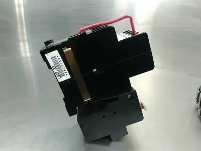 AEG MOTOR CONTROL CONTACTOR LS27-572-25 STC4