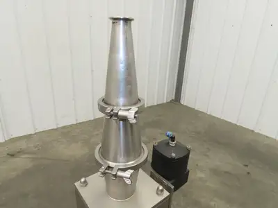 Piston Metering Pump Stainless Steel Pneumatic 1 Gal Displacement 3 Way Valve