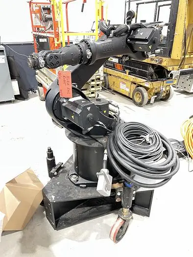 Used 2011 KUKA KUKA KR 6-2 Robots Michigan US | RAB Industries, Inc. #184198
