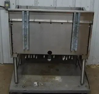 142-1244 Perlick 30 Inch Underbar Ice Well Bin w 8 Circuit Cold Plate