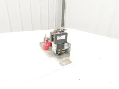 Used TENNANT _UNKNOWN_ PLC Contactors Indiana US | Arrow Industrial #1483068