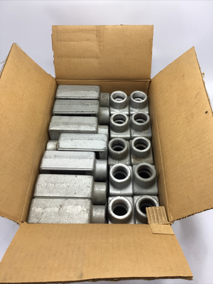 New | in-Stock Crouse-Hinds FS3 NO MTG FT Electrical Boxes California US | Davliegogo LLC #1706279