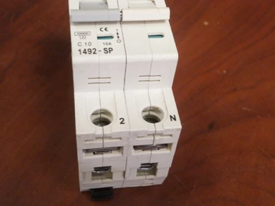 USED Allen-Bradley 1492SP1C100-N