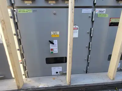 5 kV E-House Genset Control Room PDC w/ 9 x 1200 amp Breaker